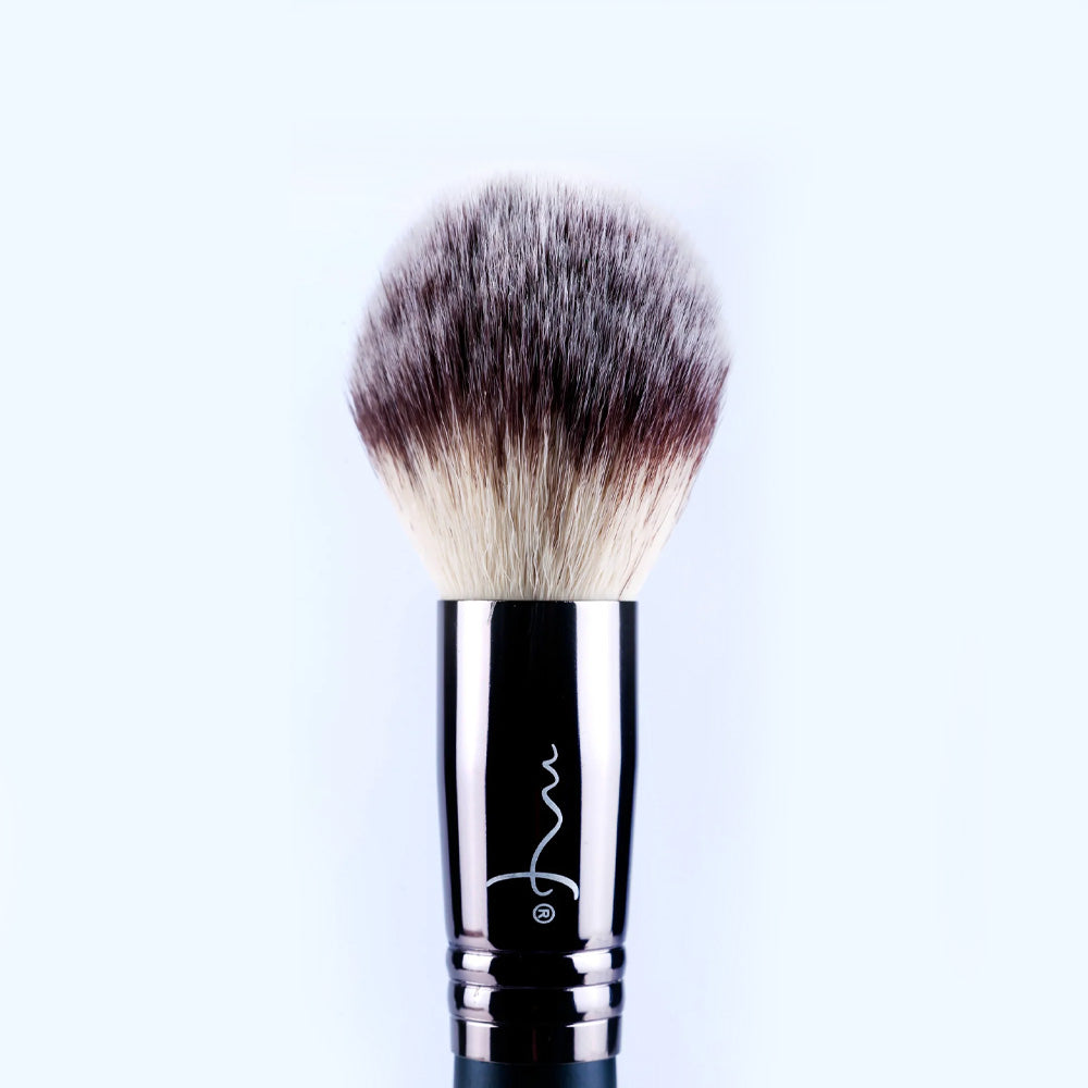 Brocha Kabuki en Punta