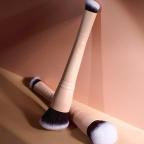 Brocha Snatch and Sculpt Brush