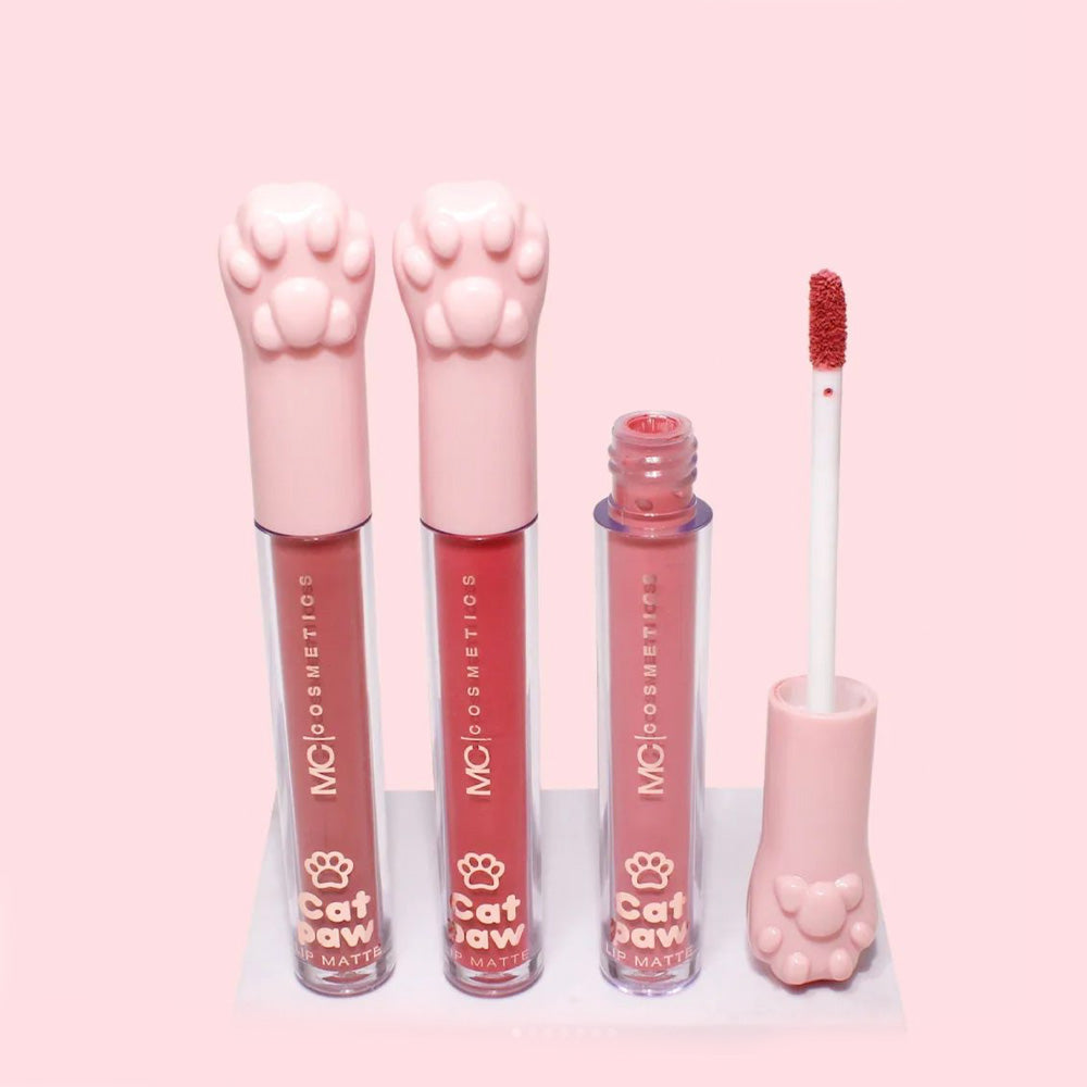 Labial Cat Paw