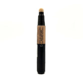 Corrector Líquido con Aplicador Puff